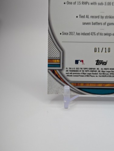 Luis Castillo 2023 Topps Tribute RED #'D 1/10 Mariners SP - Picture 9 of 11