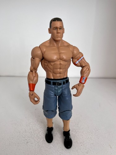 WWE KNUCKLE CRUNCHERS Figurine Articulée 10cm Choose Figures Cena Cody