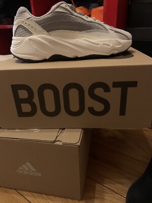 Yeezy 700 Boost V2 Static