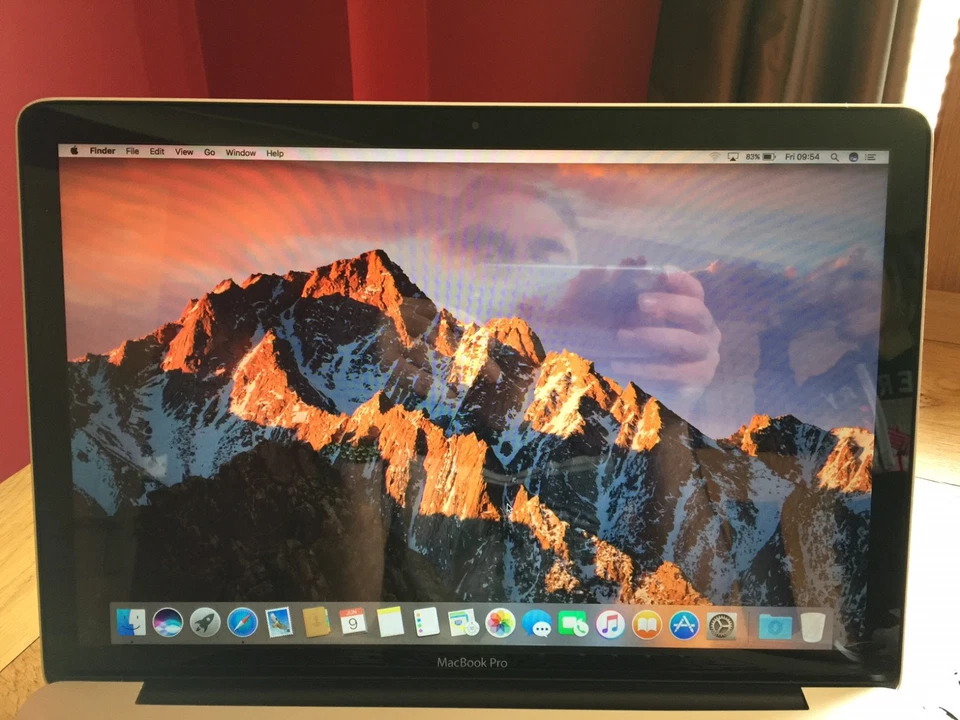 Apple MacBook Pro 15" - Core i7 2 GHz A1286 ✔ 500GB ✔ 4GB ✔ AMD Radeon GFX - Image 2 of 4