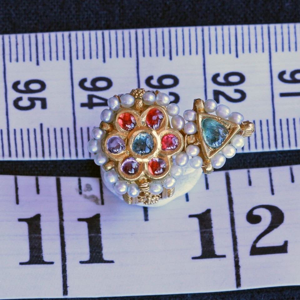 Antique / vintage ring 18k gold sapphires rubies pearl Indian lacy (7251) - Image 4 of 4