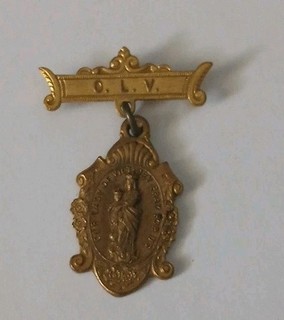 1914 WWI Antique Catholic Our Lady of Victory Gold Tone Metal Pendant