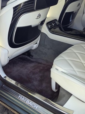 Bespoke Edition Mercedes Benz Maybach Dark Gray Genuine Sheepskin Floor Mats