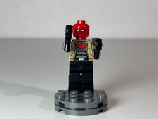 LEGO minifigure  Red Hood sh282 from 76055 Ba...