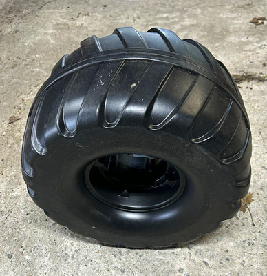 Power wheels, grave, digger ￼ Black Plastic Ride-On Toy Replacement Wheel/Tire