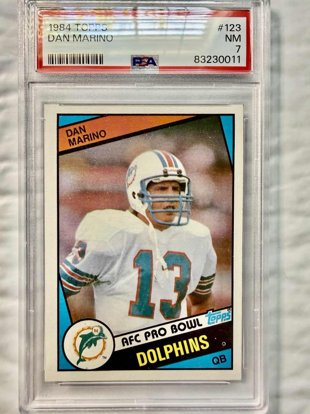 1984 TOPPS #123 DAN MARINO PSA 7 view 1