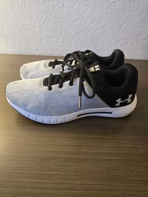 Zapatos para correr Under Armour (3000101-103) Micro G Pursuit gris/negro para mujer - 6 - Imagen 1 de 4