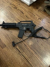 Semi-auto Tippmann Alpha Black Paintball Gun