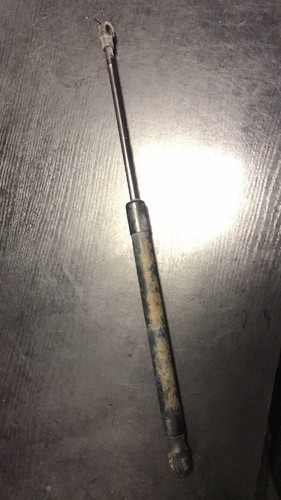 BMW 1 E87 120i Motorhaube Federbein vorne rechts 7060622 2.0 Benzin 120kw 200...