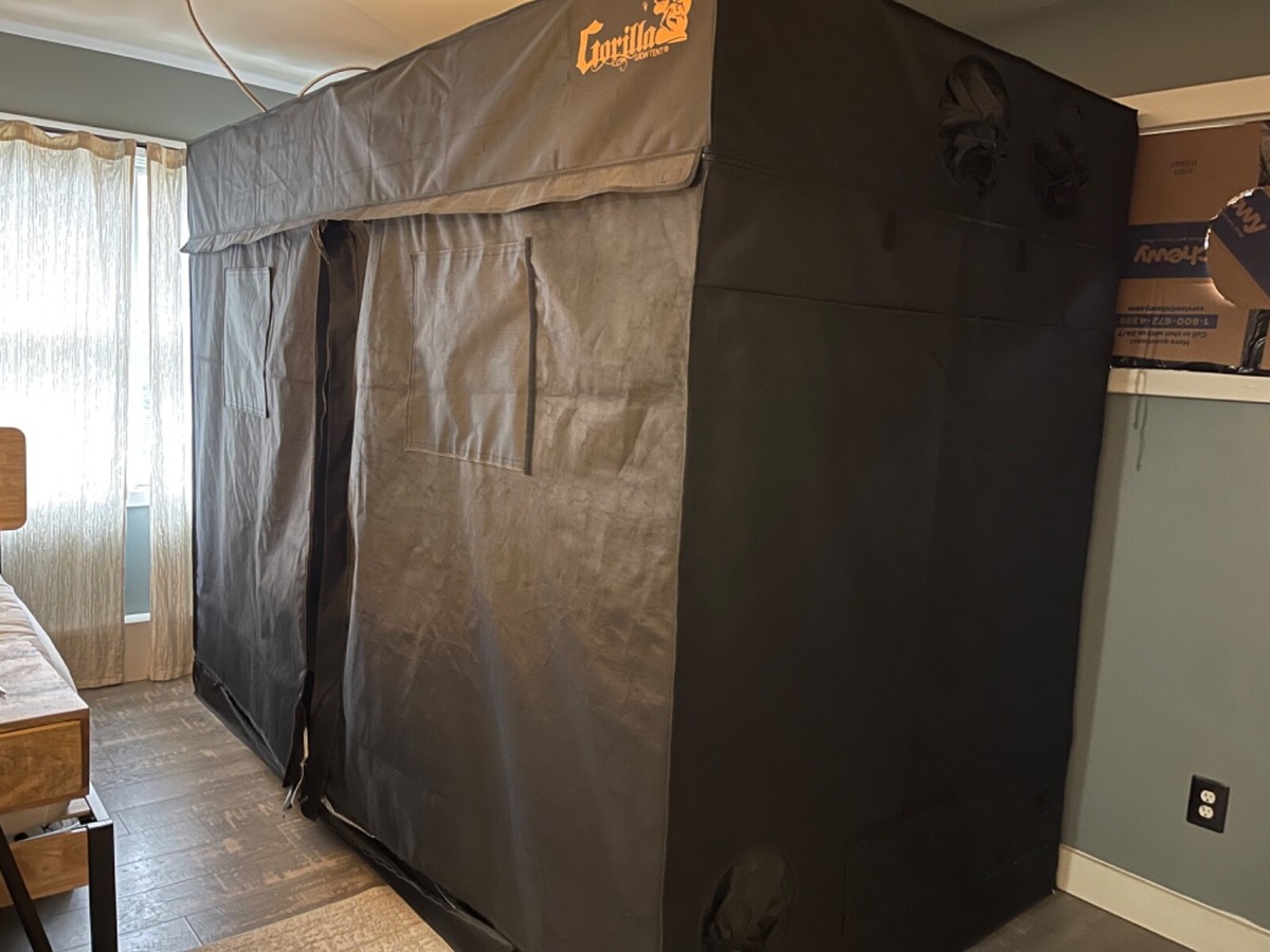 Gorilla Grow Tent 5' x 9' x 6'11