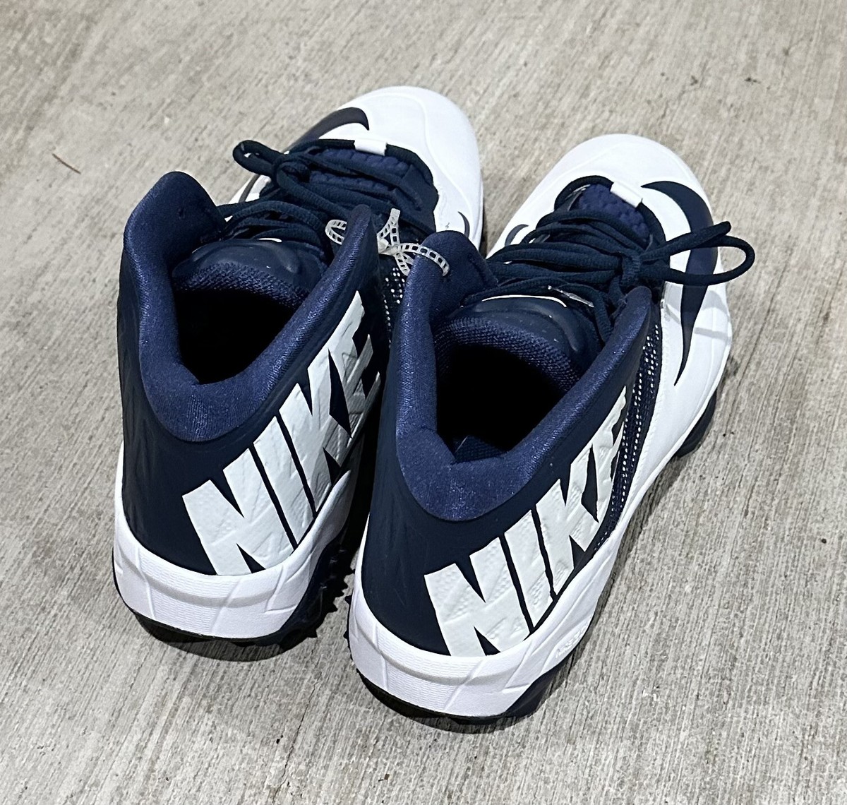 Size 13.5 Wide Nike Zoom Code Elite Pro Shark Cleats Black 604619-002 NEW Amazon.com | Nike Alpha Menace 4 Shark Football Cleats (Wide  main image 2