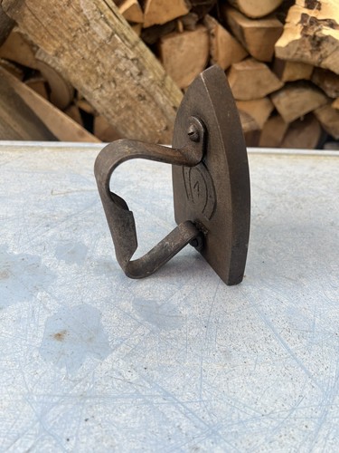 Antique Cast Iron Clothes Iron Press Flat Iron - 第 3/5 張圖片