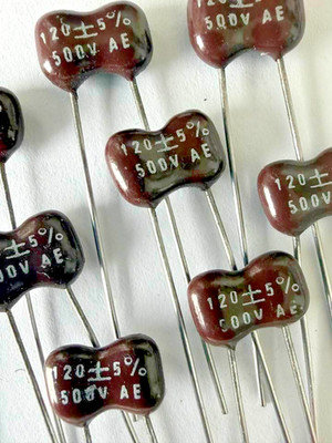 12X - 120pF @ 500V 5% - DIP MICA CAPACITOR ~ GUITAR TONE/AUDIO/RF/TREBLE    #215