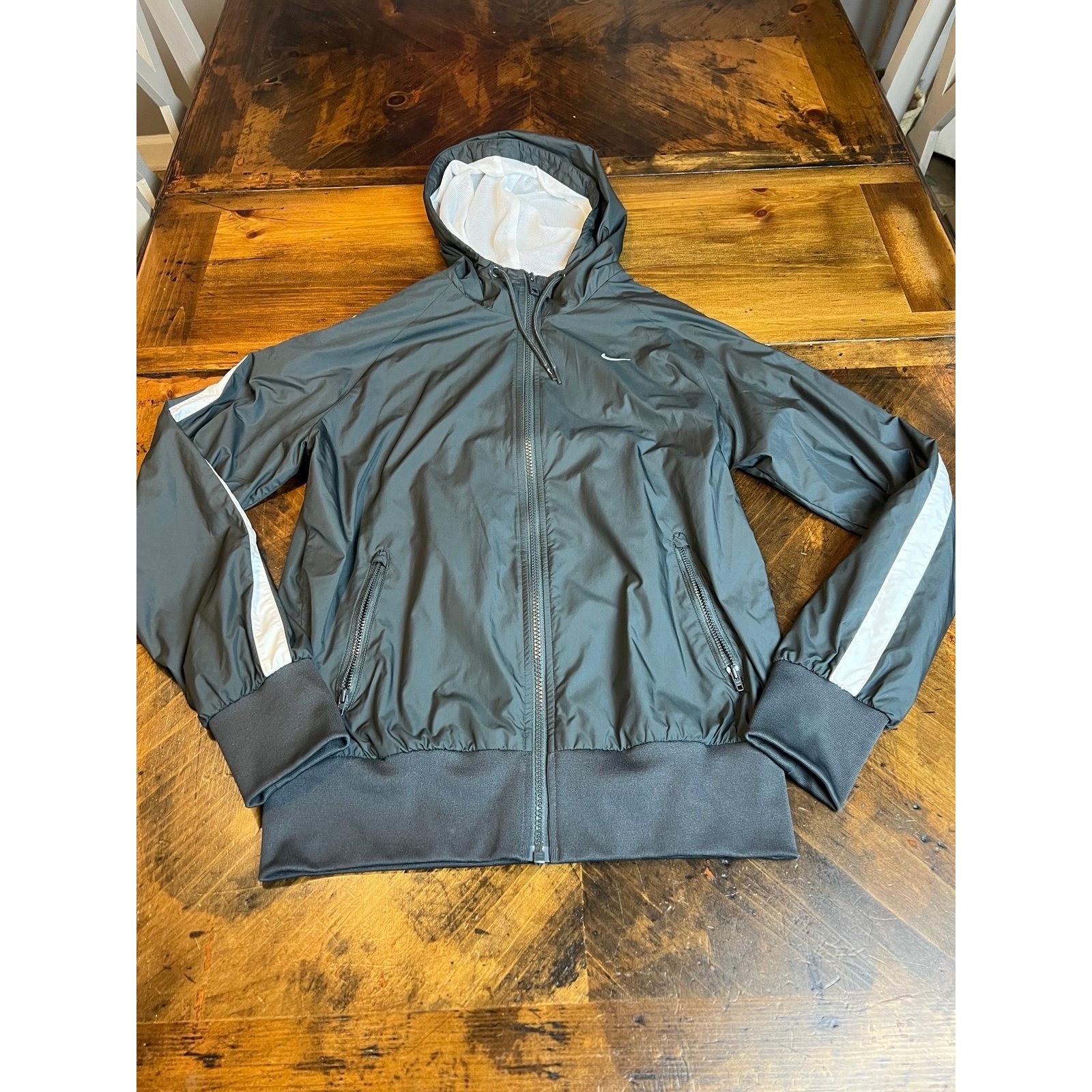 Nike Jacket Women's Medium Black/White Windbreaker Full Zip Hooded Pockets thumbnail 2