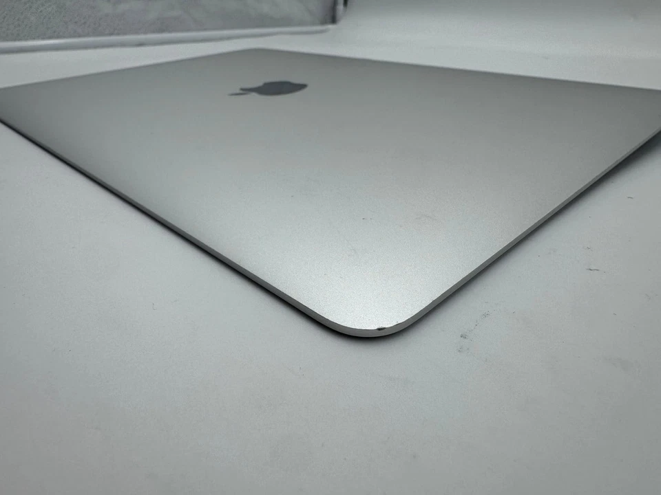 Macbook Pro 13" A1989 A2159 A2251 A2289 2019 2020 Display Retina Silber #D977 - Bild 4 von 4