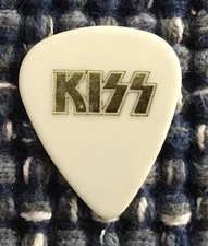 KISS ~ GENE SIMMONS Guitar Pick White/Gold 80’s