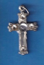 Médaille religieuse Crucifix réf 1663