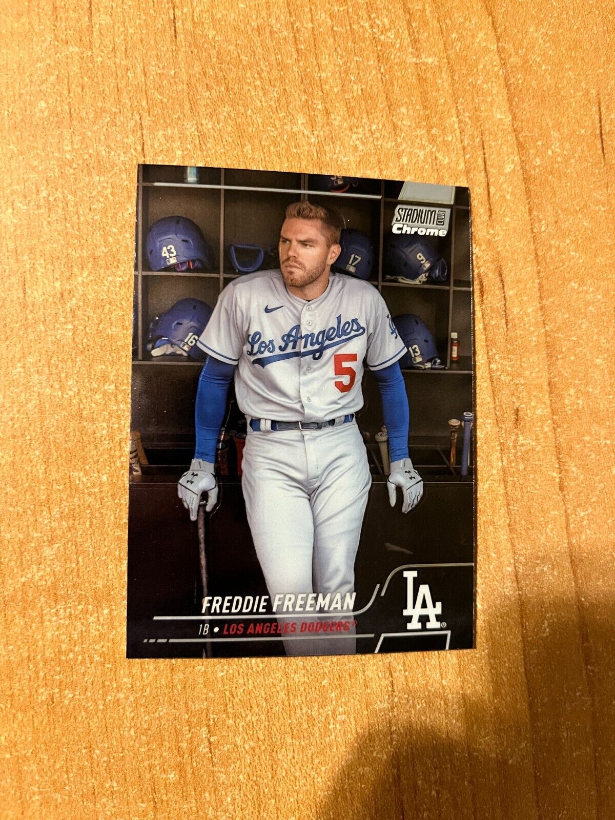 2023 TOPPS #200 FREDDIE FREEMAN LOS ANGELES DODGERS BASEBALL OFFICIAL  TRADING CARD OF THE MLB : Collectibles & Fine Art 