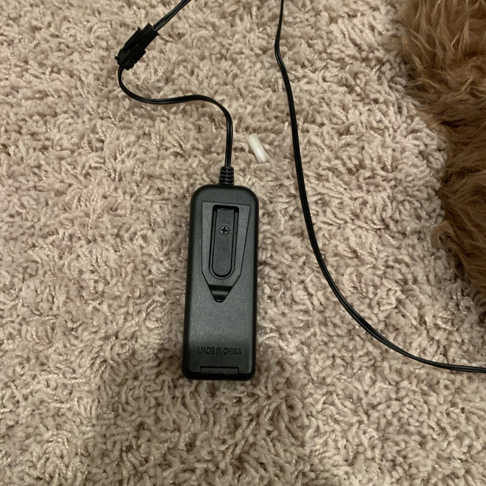 Máscara de Halloween Light Up Five Nights At Freddy's Killer Teddy Bear funciona Foto 3 de 4