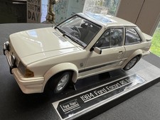 Sunstar 1/18 Diecast Ford RS Turbo 1984