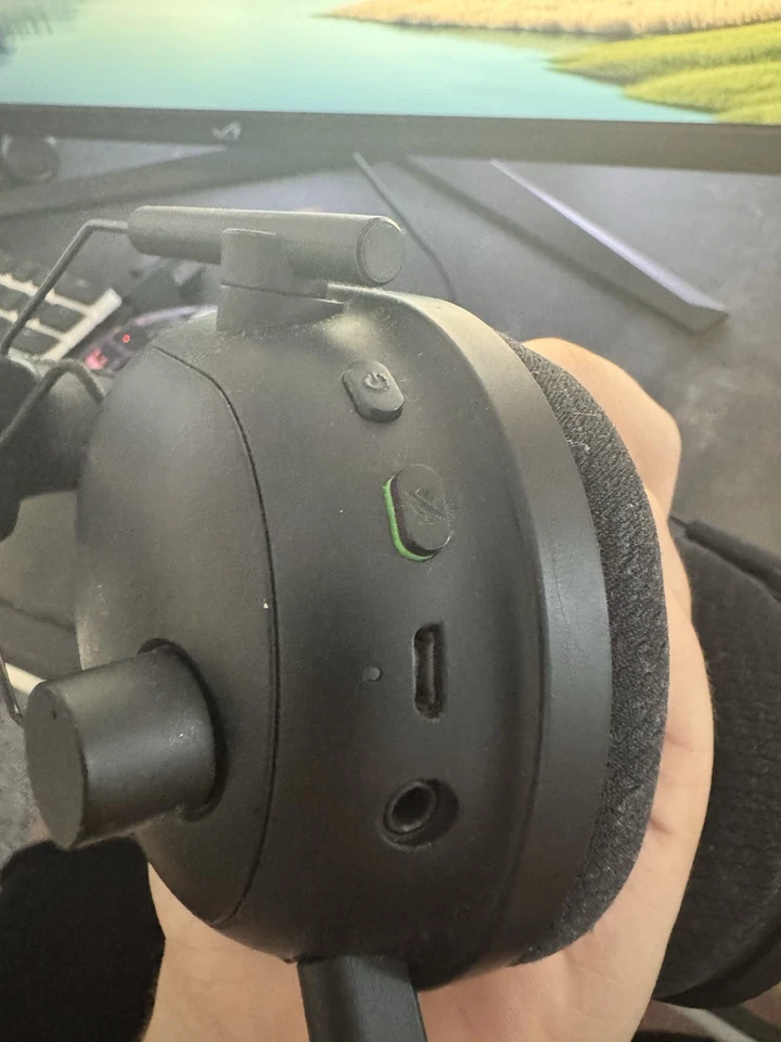 Razer BlackShark V2 Pro Wireless - Image 4 of 4