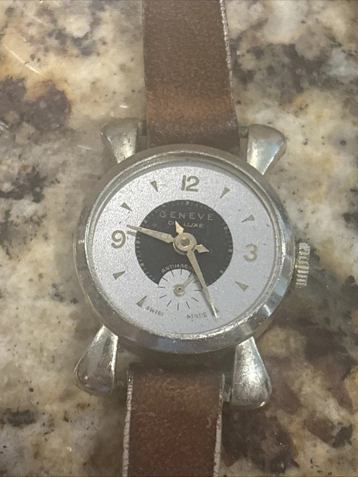 Vintage Geneve De Luxe Swiss Mechanical Women's Gold Tone Watch UNTESTED As Is - Изображение 3 из 4