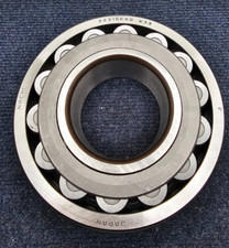 Nachi 22315EXQKW33 Spherical Roller Bearing 75mm Taper Bore 160mm OD 55mm