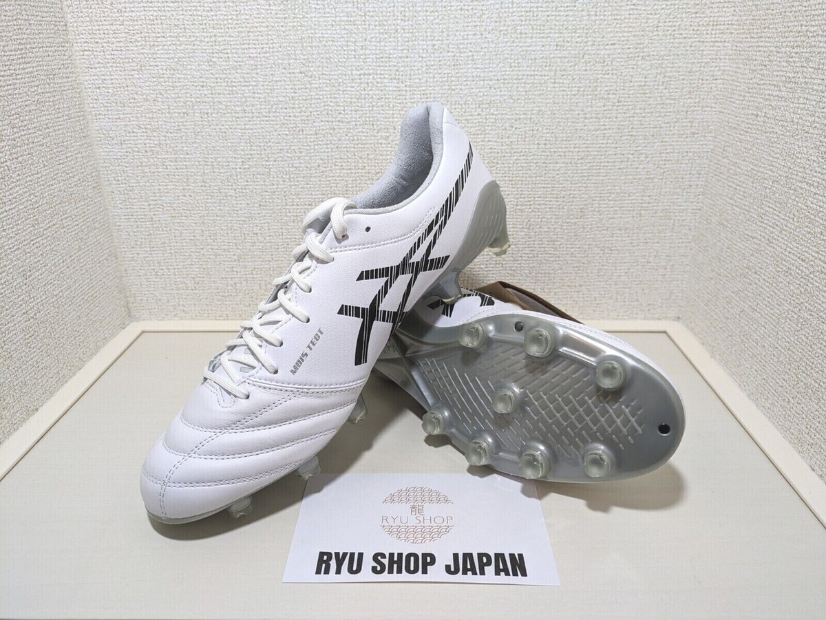 ASICS Soccer Cleats DS LIGHT X-FLY 5 White/Black 1101A047 ASICS Soccer Cleats DS LIGHT X-FLY 5 White/Black 1101A047