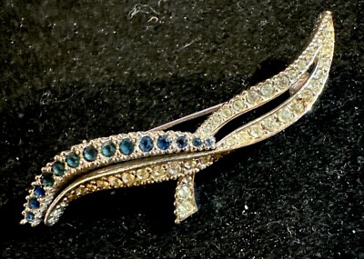 Vintage Ciner Faux Sapphire and Clear Rhinestones Pin Brooch very rare!! mint