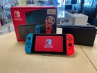 Nintendo Switch Konsole, Neon-Rot / Neon-Blau, neuwertiger Zustand