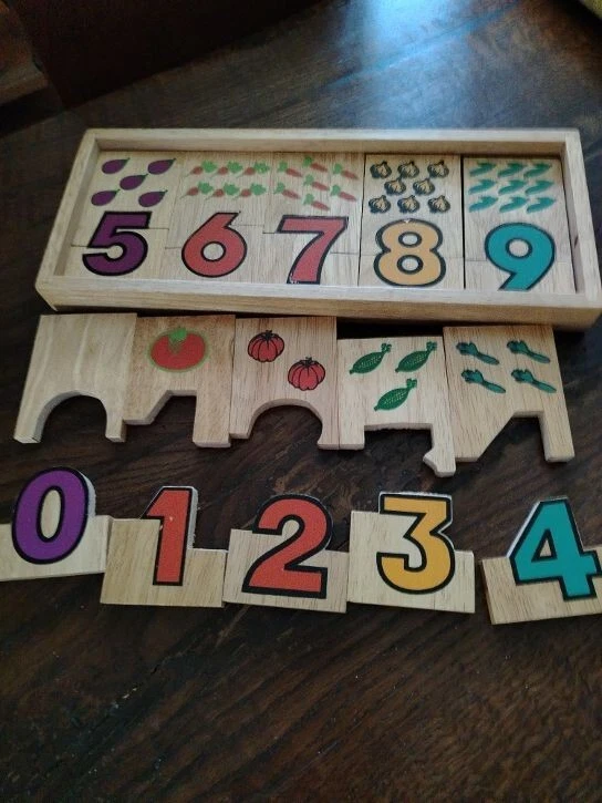 Gioco formativo per bambini 2-4 anni in legno - Immagine 4 di 4