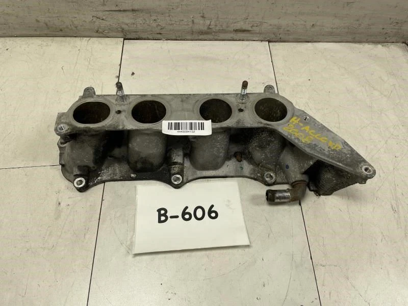 Honda Accord LX 2008 2,4 L colector de admisión base inyector fabricante de equipos originales+ Foto 2 de 4