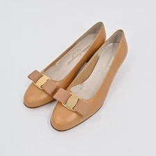 Salvatore Ferragamo Vara Bow Pumps Womens Size 6.5 Tan Classic Lambskin Leather