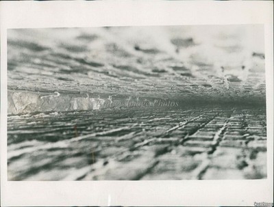 1937 Space Between Buildings Nearly Claimsgrapher Architecture Vintage Photo 7x9