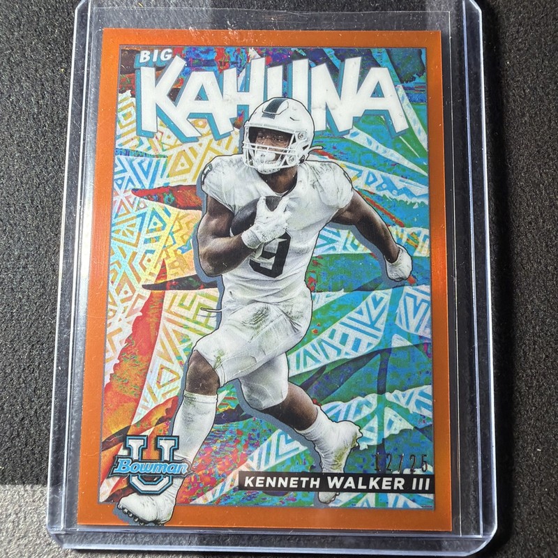 2021-22 Bowman University Kenneth Walker III The Big Kahuna Orange Refractor RC