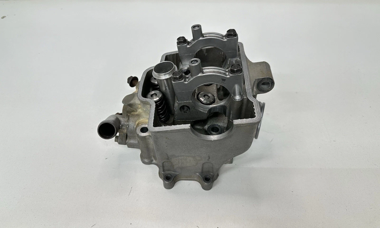 OEM 04-07 HONDA CRF250R / 04-06 CRF250X CYLINDER HEAD W CAMSHAFT CAPS TOWER