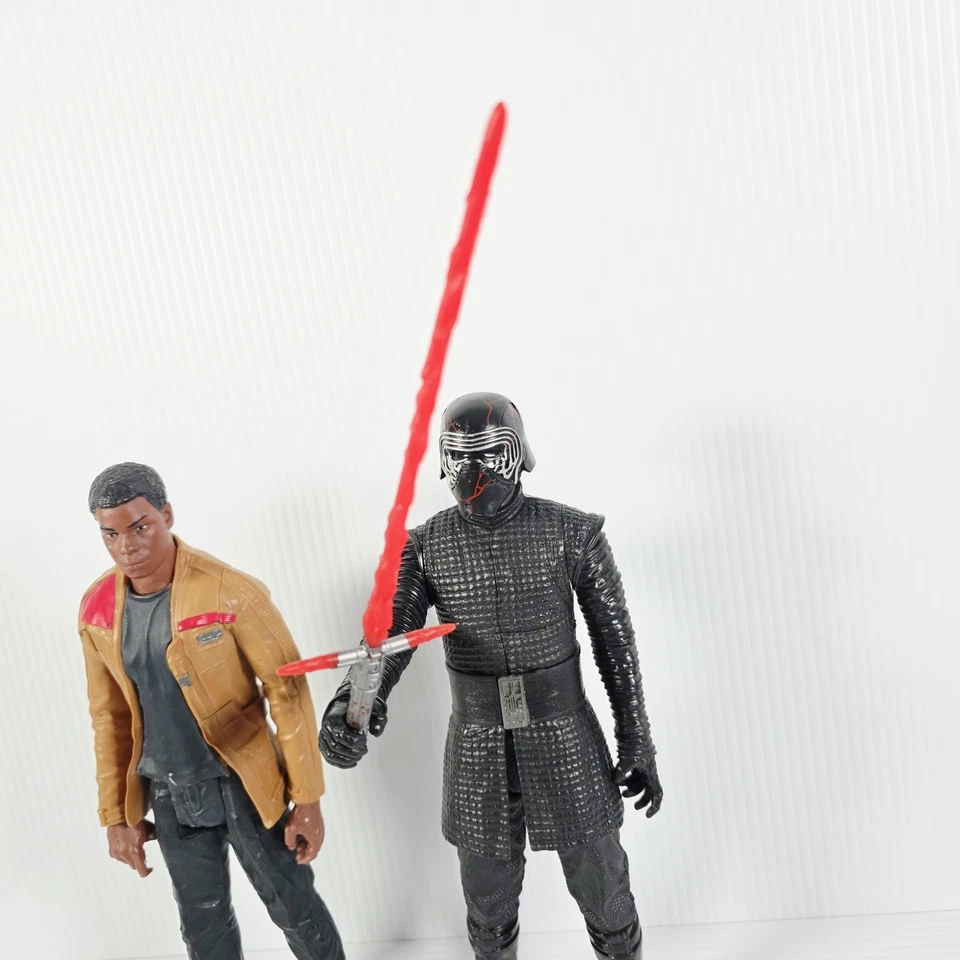 孩之宝星球大战最后的绝地武士 12 英寸 Kylo Ren & 11 英寸芬兰人 - 公仔 2013 — 第 2/4 张图片