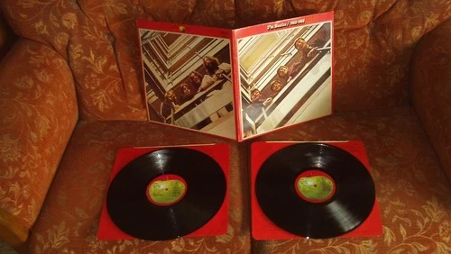 The Beatles 1962 - 1966 1980 UK 2LP Apple Set Nr. PCSP 717 Mastered by HTM