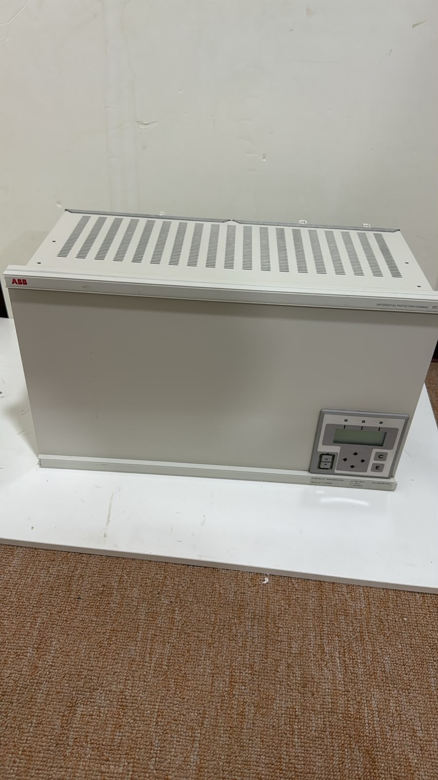 ABB Phasor Measurement Terminal RES 521 MADE IN Sweden