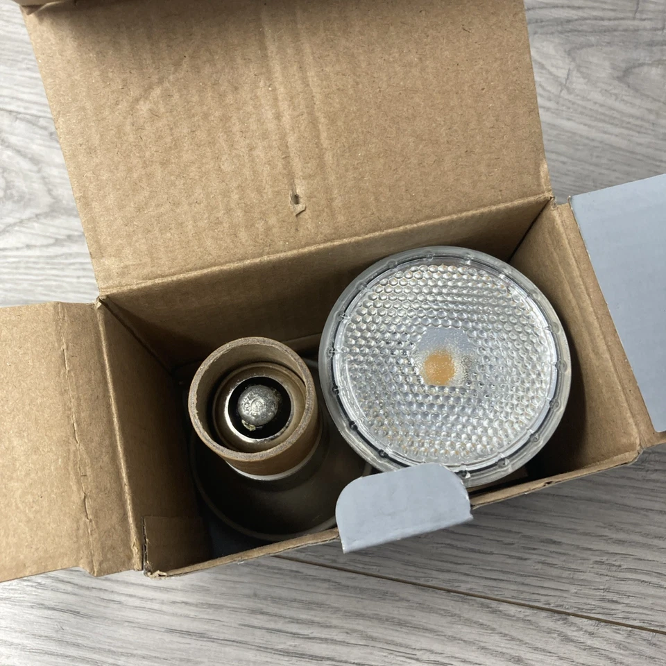 GE Classic 50-W LED Par20 Daylight Flood Light Bulb 50w Dimmable 2 Pack - Image 4 of 4