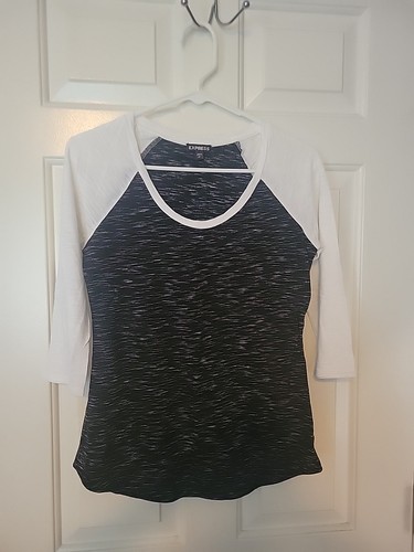 Express Women's Lightweight Summer Time Top Heathered Black & White Size Small - Picture 2 of 7