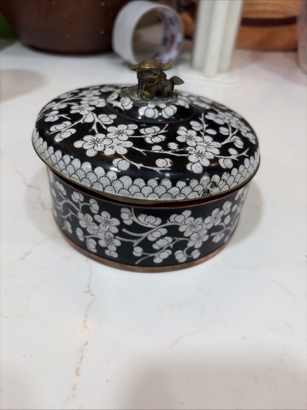 Vintage Black & White Chinese Cloisonne Enamel Lidded Bowl w/Flower And Dragon