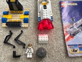 Lego 6454 Space Port COUNTDOWN CORNER Partial Set 6454