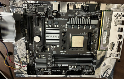 AMD FX-6300 3.5GHz / Gigabyte GA-78LMT-USB3 Motherboard / (2) 4GB DDR-3 1600