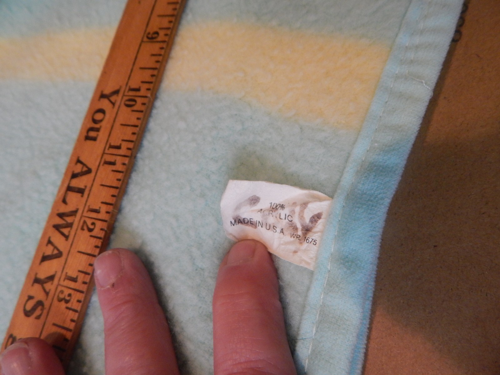 Vintage Blue Fleece Teddy Bears Balloons Acrylic Baby Blanket USA 32x40