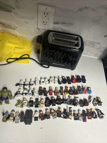 MESSAGE ABOUT BUYING - Dozens Of Lego Star Wars Mini Figures