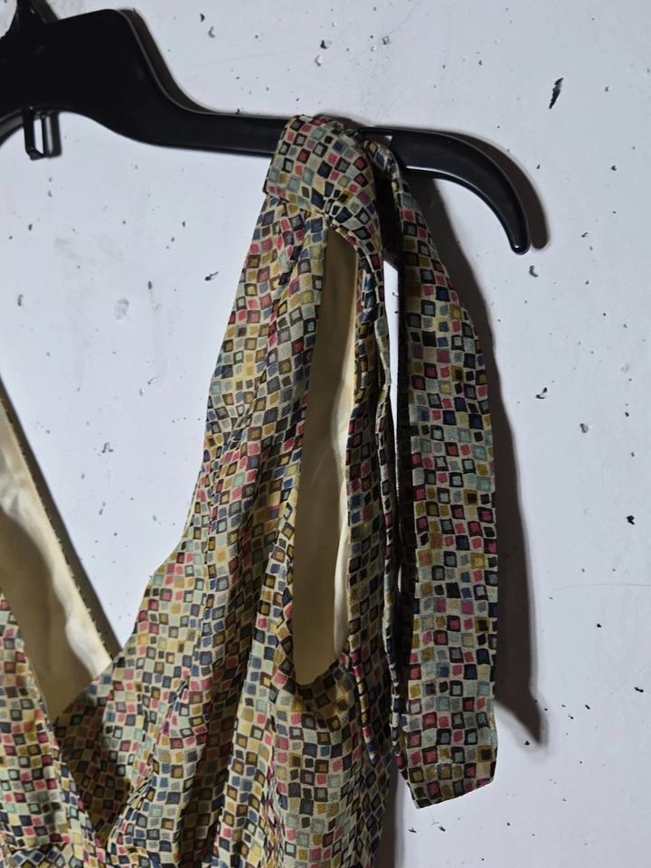 BCBGMaxAzria 100% Silk Babydoll Sleeveless Dress Size 0 Y2K Surplice Romantic - Image 4 of 4