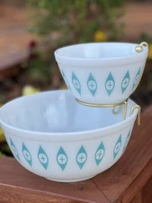Reproduction Pyrex Bracket - Foot Rim & Hook Bracket -  401 & 404
