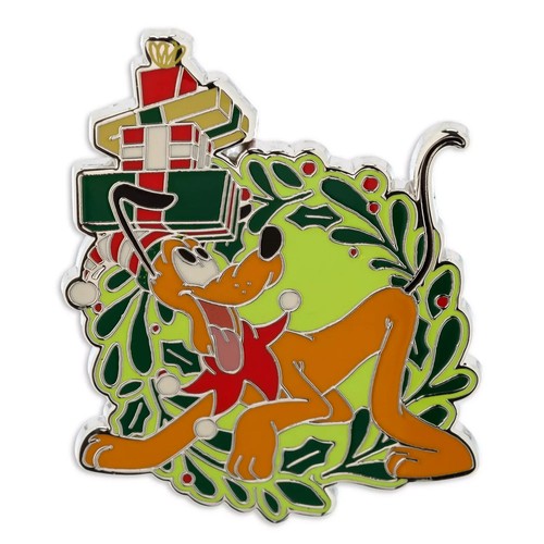 Christmas Pluto Trading Pin Disney Parks Making Christmas Magical Wreath - Picture 2 of 2