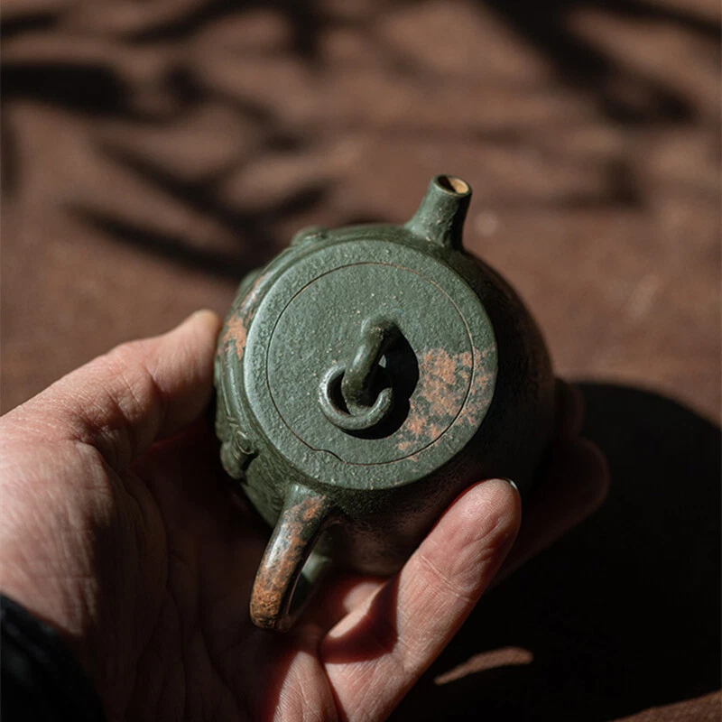 Tetera completa hecha a mano True Yixing Zisha arcilla olla biónica bronce como cuidado de la salud Foto 3 de 4